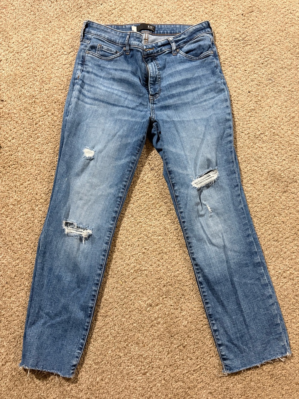 Kut from the Kloth Women's Light Blue Distressed Straight Leg Jeans
